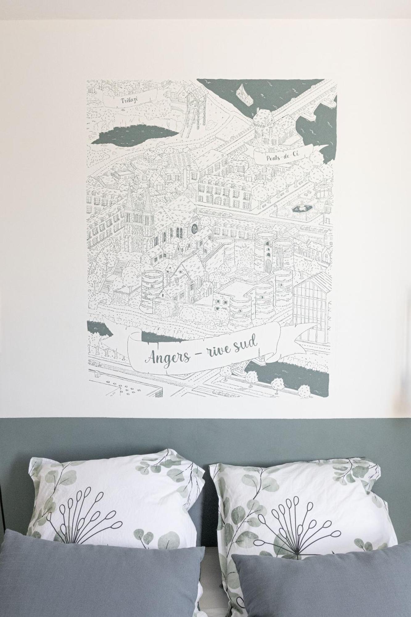 Bobby'S Beds Apartment เลส์-ปองต์-เดอ-เซ ภายนอก รูปภาพ